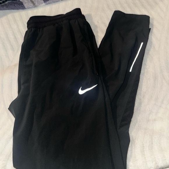 NIKE DRI FIT PANTS - Picture 2 of 2